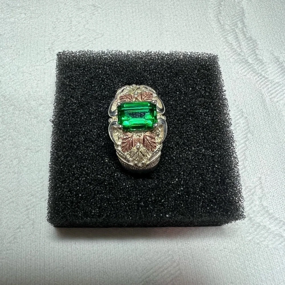 Black Hills Gold 12k Sterling Silver Emerald Cut Helenite Ring Size 8